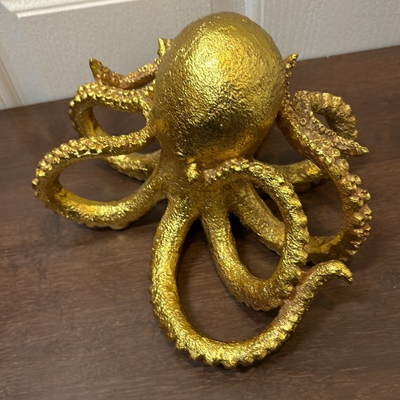 Octopus Decor In Bright Gold Color - Picture 1 of 9